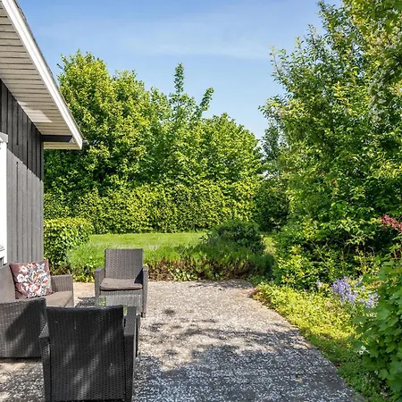 Nyaraló Lovely In With Kitchen