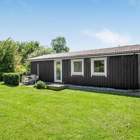 Ferienhaus Lovely In With Kitchen