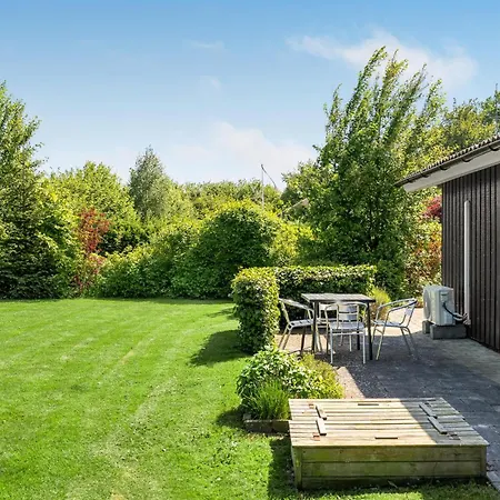 Lovely In With Kitchen