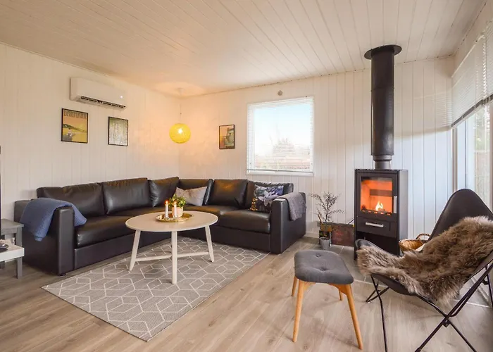 Casa vacanze Lovely In With Kitchen *